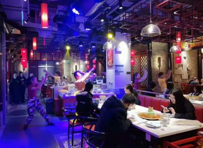 沈陽開火鍋加盟店，如何提升品牌消費(fèi)熱度？