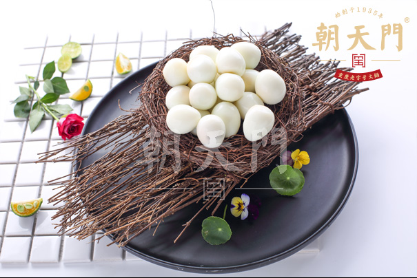朝天門火鍋：歷經(jīng)百年，瀕臨失傳的老火鍋，在這里得以保存