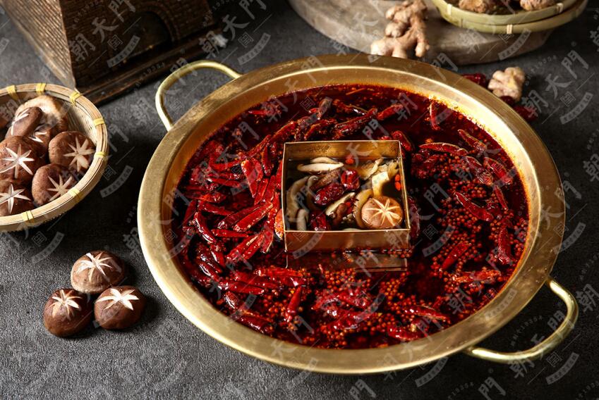 怎么加盟重慶老火鍋店，有哪些注意事項(xiàng)