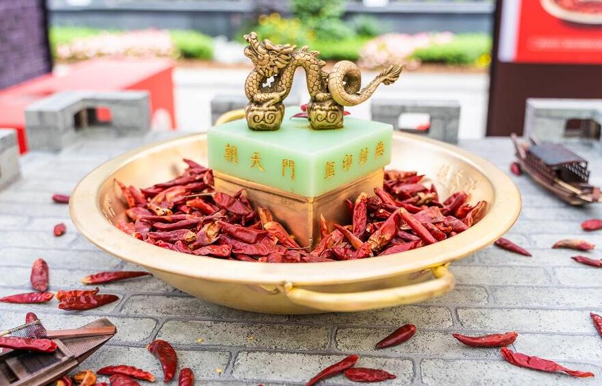 和田開火鍋加盟店怎么經(jīng)營，前景好嗎？