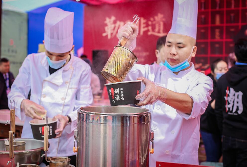 如何讓出色的服務(wù)為你的火鍋店加分？