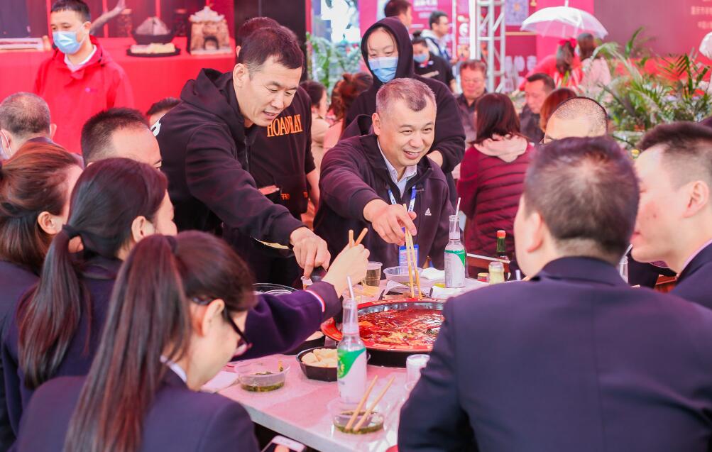 如何加盟重慶火鍋店？這些要點要記牢！