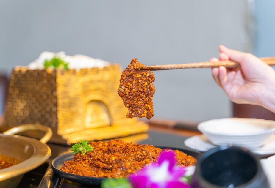 安慶開(kāi)火鍋加盟店，有哪些鎖客技巧？