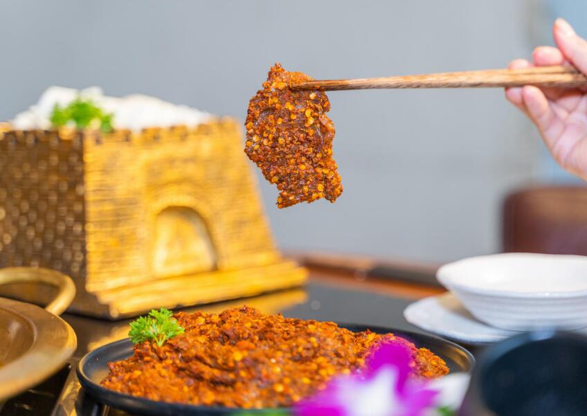 火鍋店這樣裝修，看起來雅致又大氣！