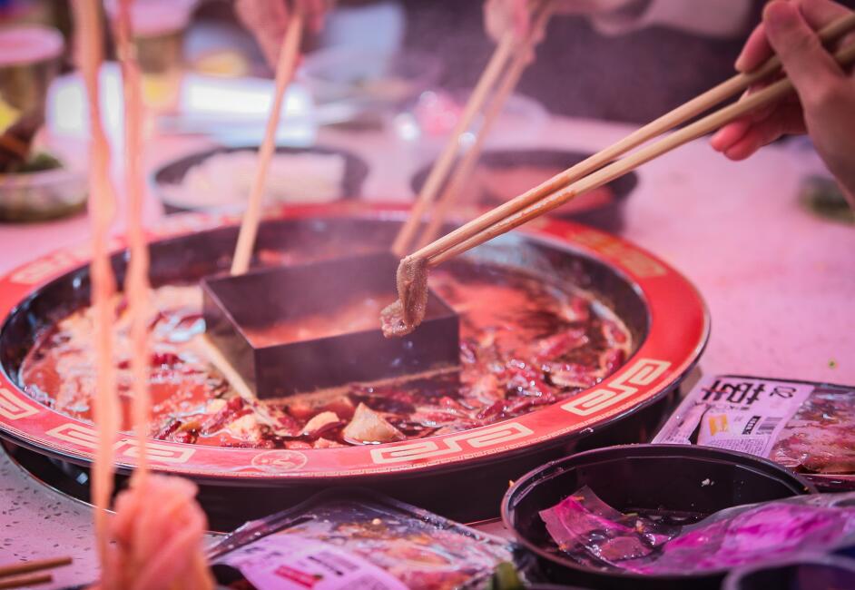 吉林開(kāi)火鍋加盟店，經(jīng)營(yíng)的時(shí)候需要注意什么？