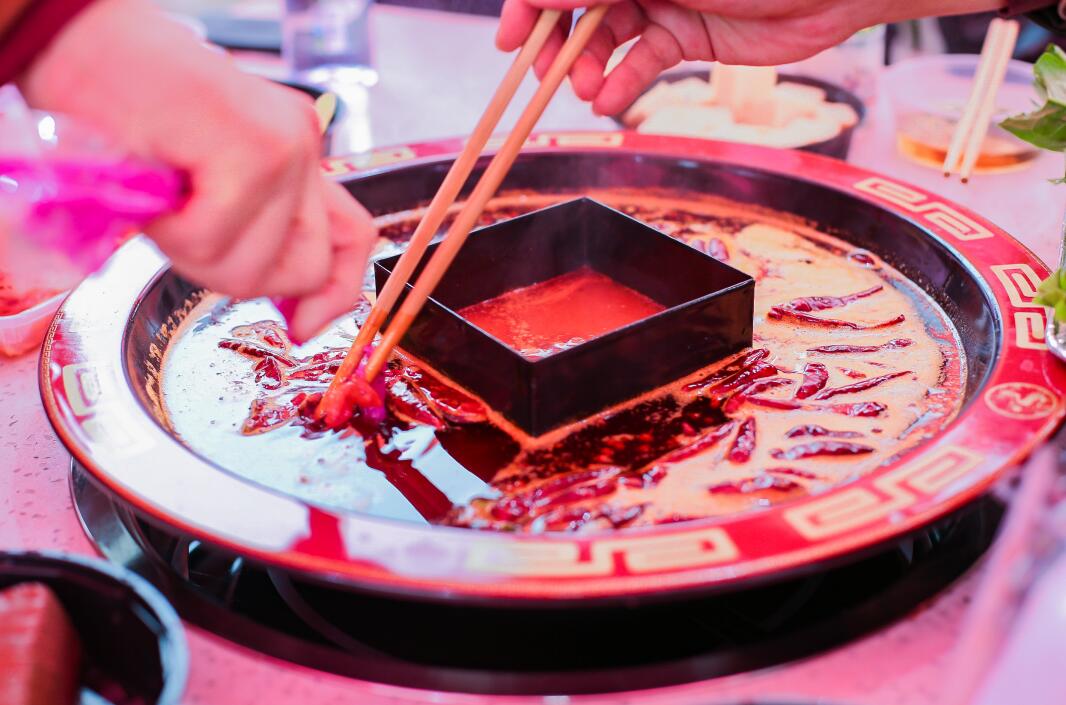 佳木斯開火鍋加盟店，真的不需要經(jīng)驗嗎？