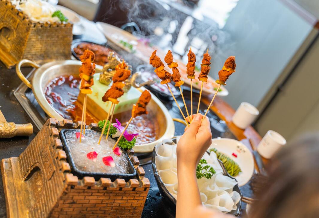 火鍋加盟店這樣經(jīng)營(yíng)，生意好到讓同行嫉妒！