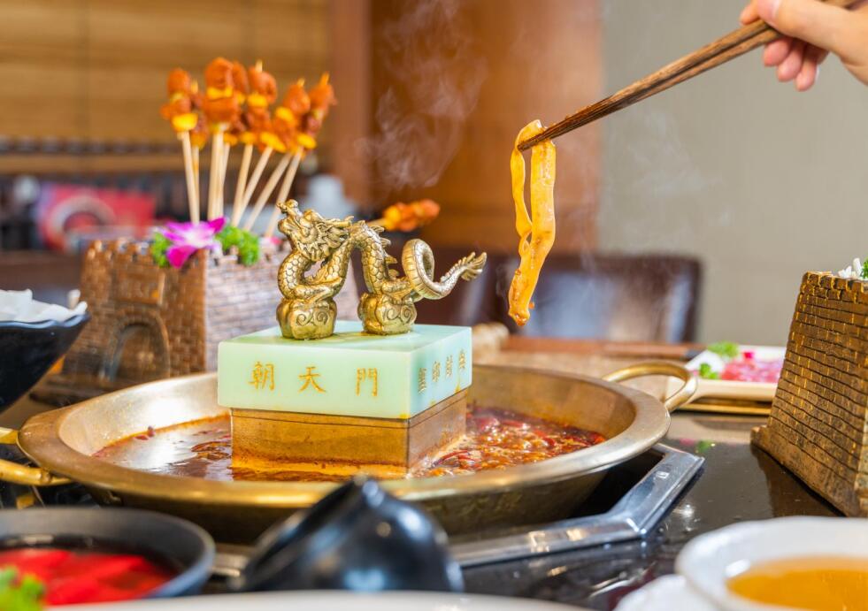 霸屏美食榜的朝天門火鍋，為何非吃不可？