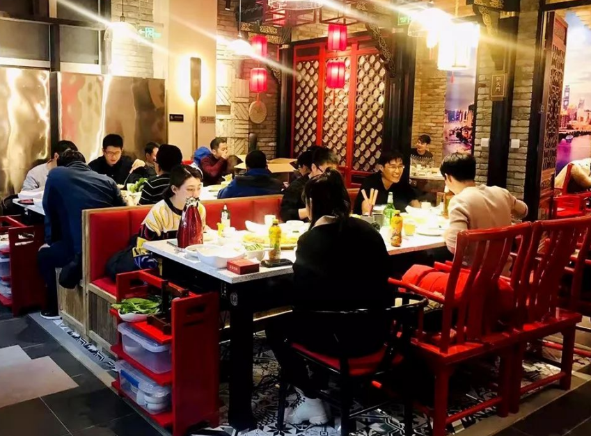 加盟朝天門火鍋怎么樣？全能型品牌中心助你引流！