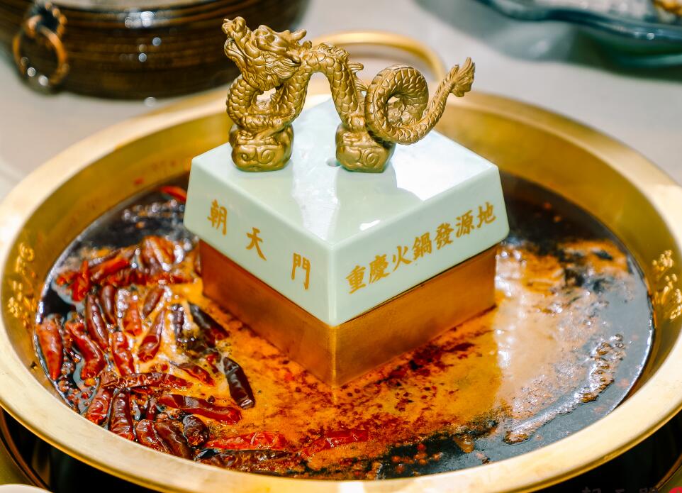 網(wǎng)紅火鍋加盟店竟然是這樣吸引顧客的？