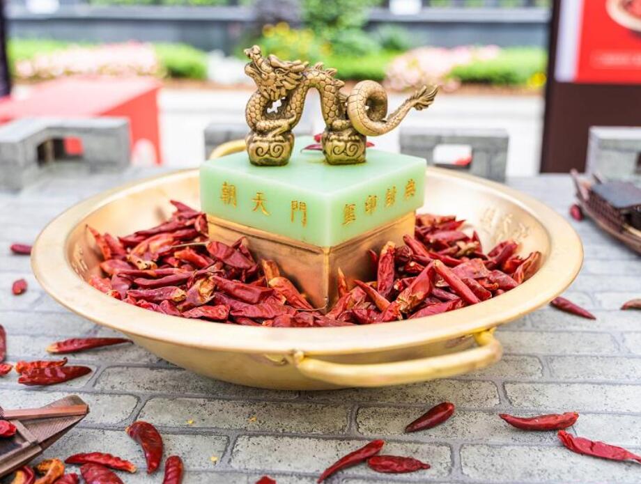 開火鍋店，選址要學(xué)會(huì)這三個(gè)思維！