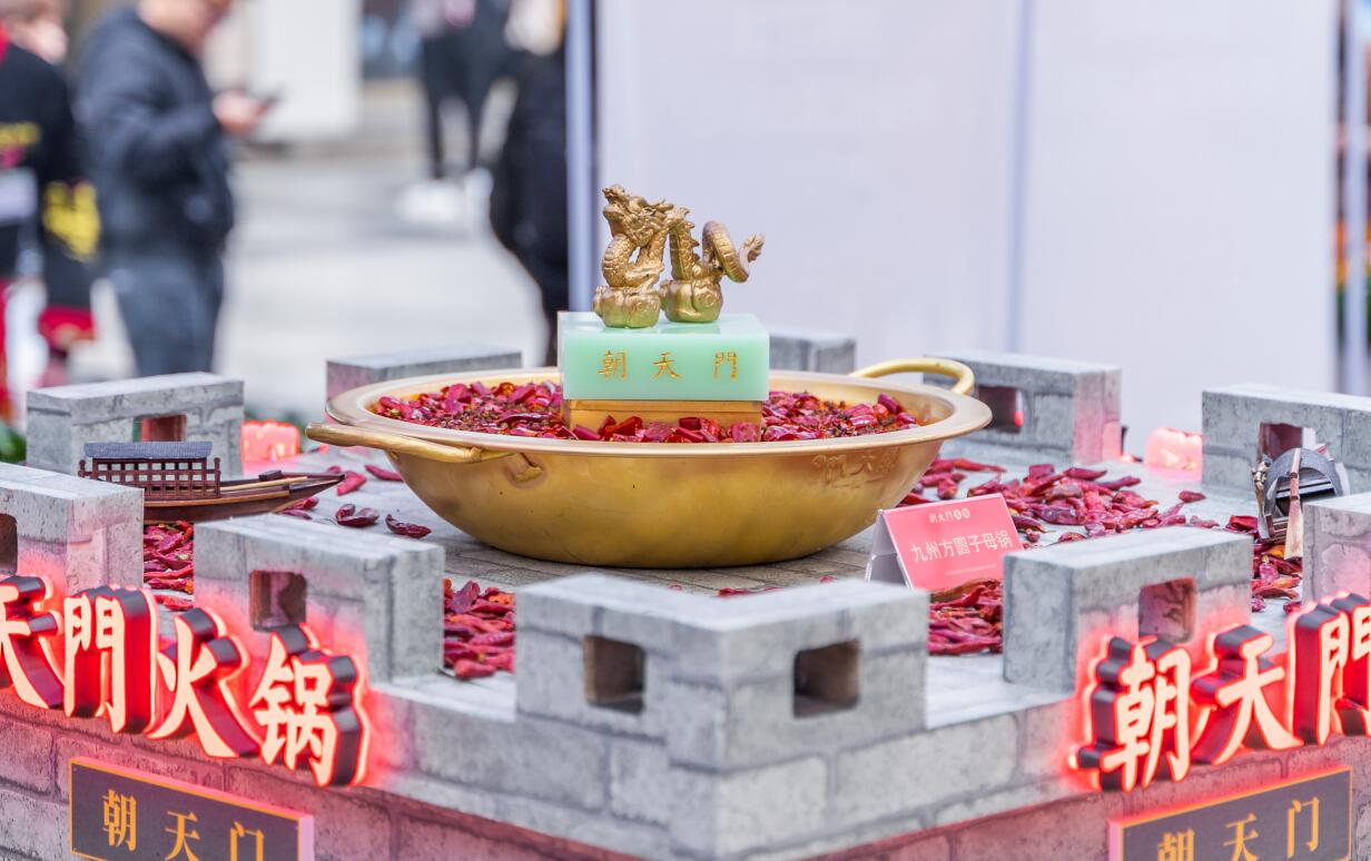開餐飲店，做爆款單品好，還是多推出菜品好？