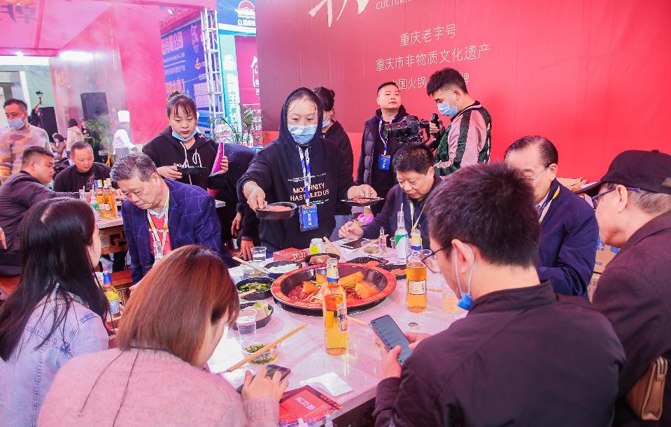 合格的餐飲服務(wù)員，到底該是怎樣的？請(qǐng)按這個(gè)標(biāo)準(zhǔn)！