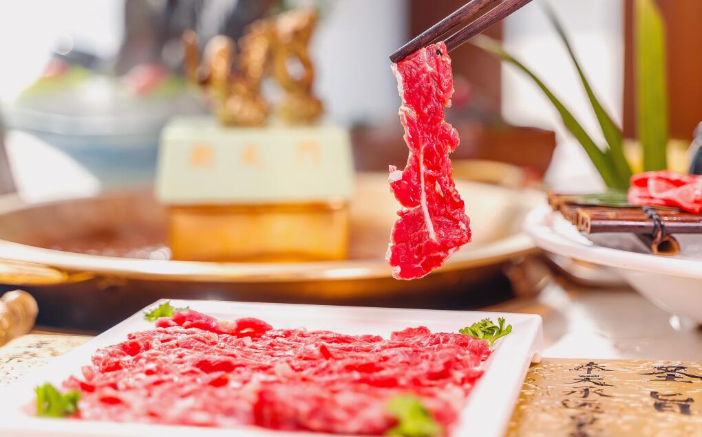 火鍋店大揭秘！盤(pán)點(diǎn)那些低成本，高利潤(rùn)的菜品
