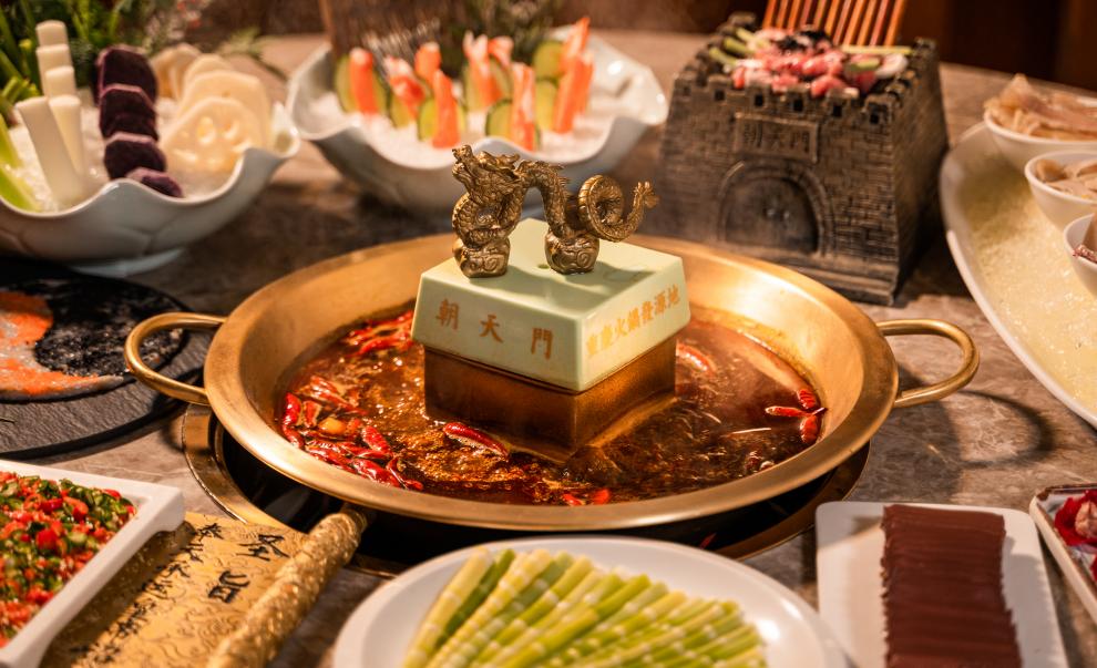 又到了吃春筍的季節(jié)，火鍋竹筍，美味養(yǎng)生！