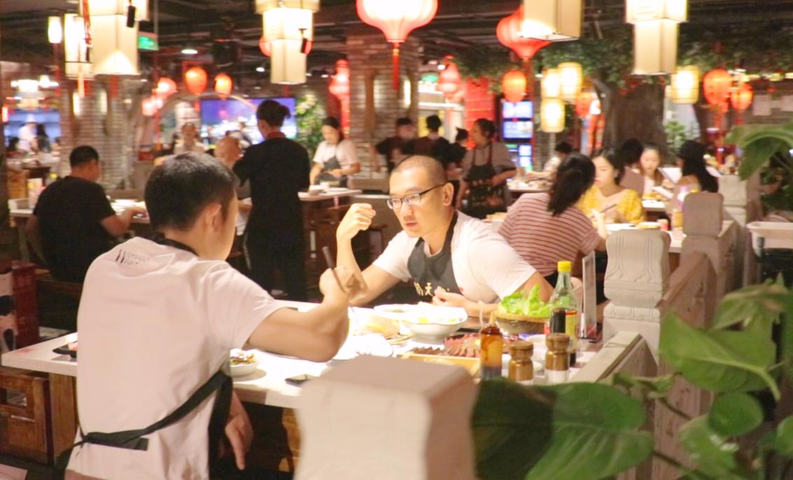 2024年，為什么市井火鍋如此受歡迎？