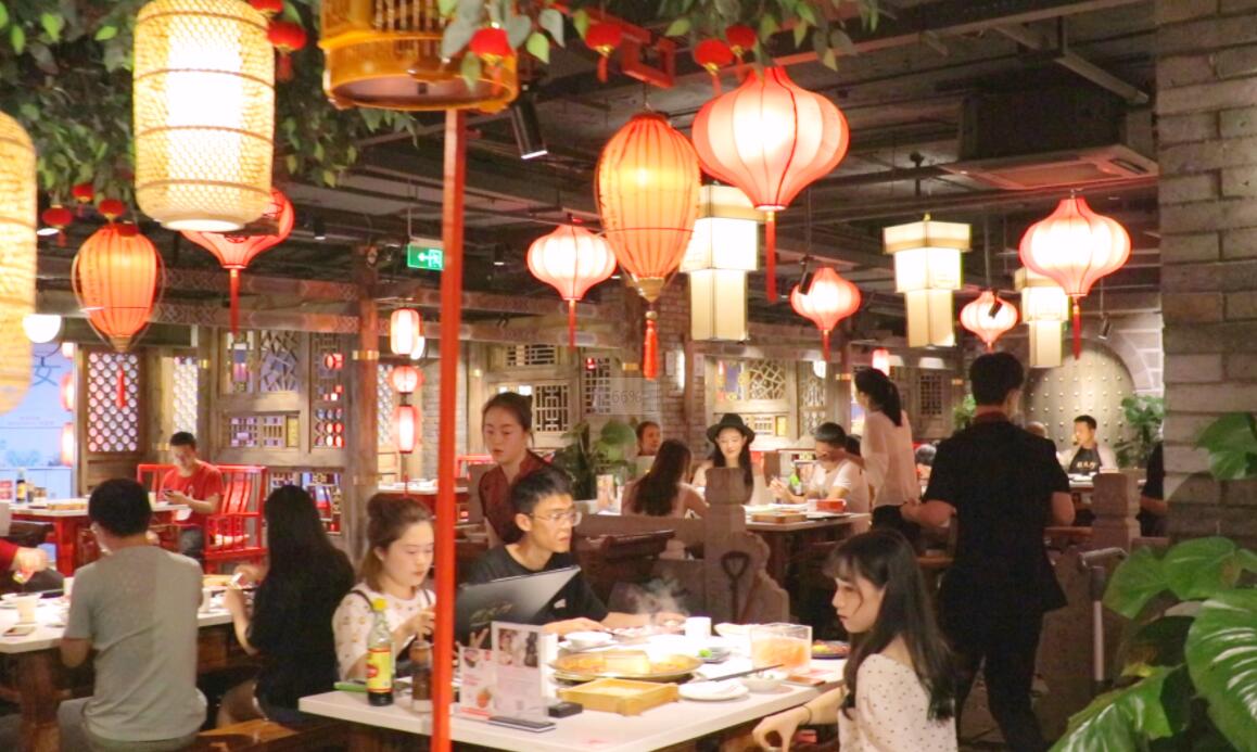 重慶火鍋，憑什么成為了社交名片？