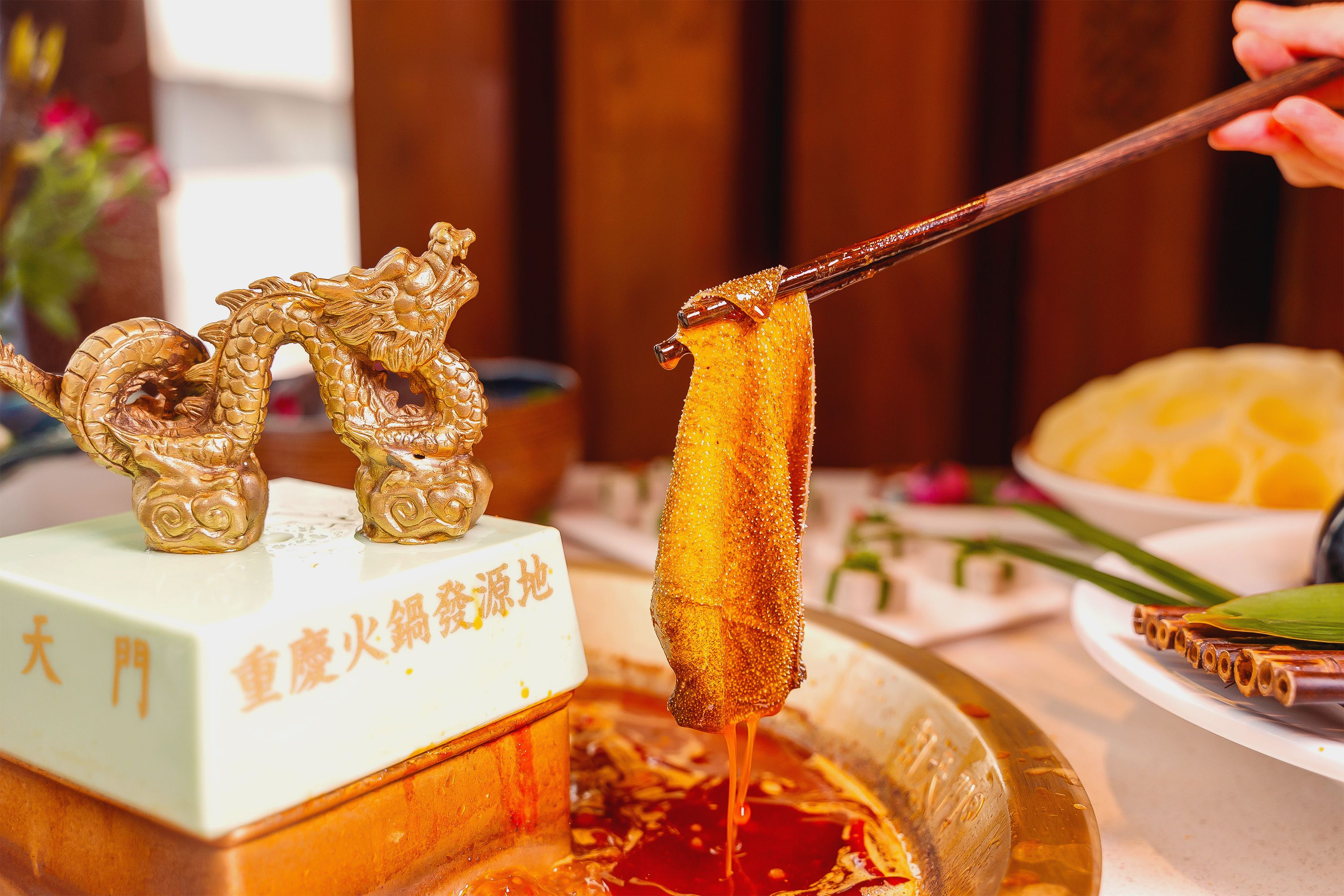 重慶火鍋加盟店，為什么毛肚如此受歡迎？